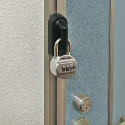 南京錠タイプ　カブセ扉用